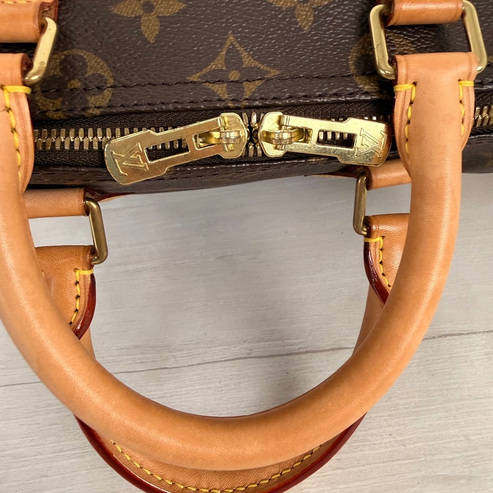 Louis Vuitton Speedy Bandouliere 25 Brown Monogram Shoulder Crossbody Bag - Picture 5 of 16